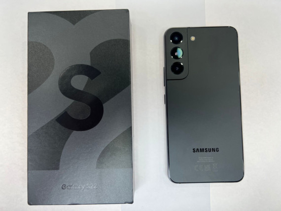 7-8-54102-1-Smartphone Samsung Galaxy S22 8 256GB